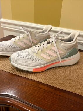 Adidas Women's White Mesh Running Sneakers with Pastel Accents size 10